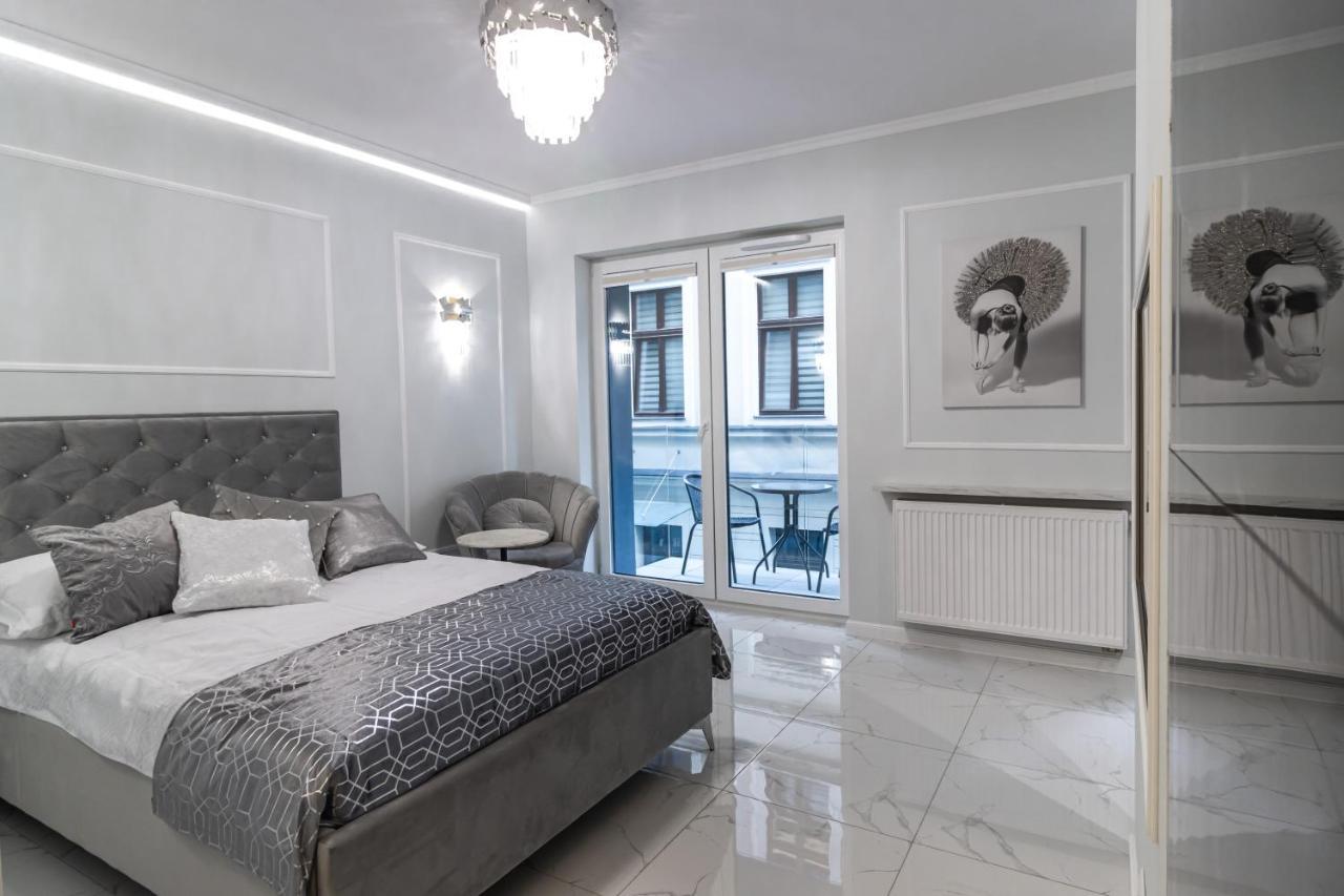 Apartament Luna, Piotrkowska 44 - Free Parking Лодзь Экстерьер фото