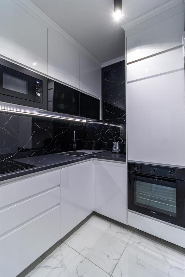 Apartament Luna, Piotrkowska 44 - Free Parking Лодзь Экстерьер фото