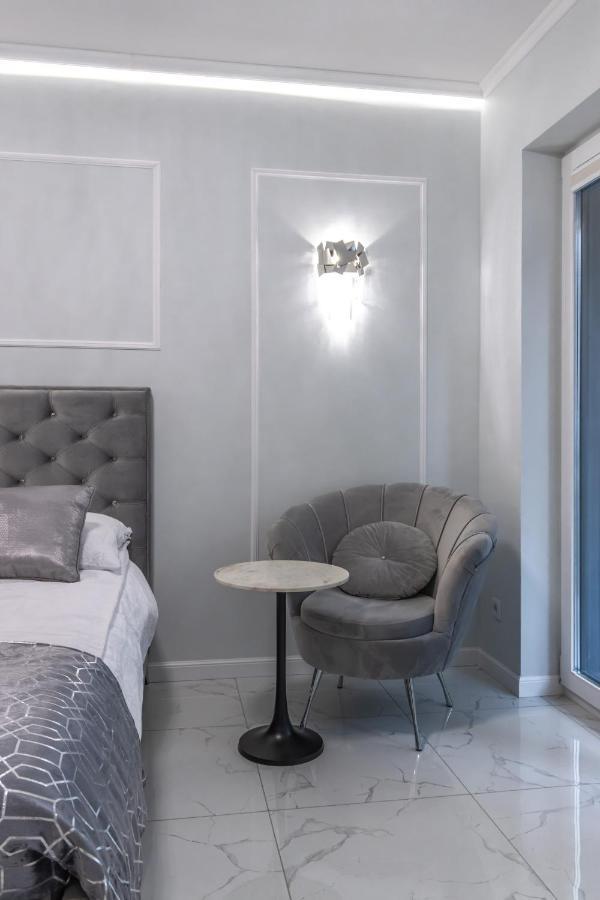 Apartament Luna, Piotrkowska 44 - Free Parking Лодзь Экстерьер фото