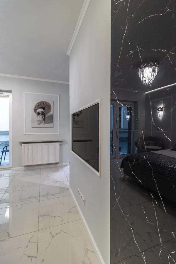 Apartament Luna, Piotrkowska 44 - Free Parking Лодзь Экстерьер фото